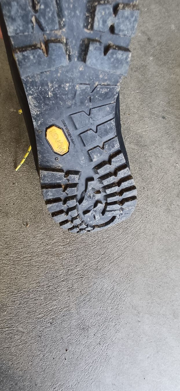 Dolomite Scarpe da uomo: Bergschuh Dolomite Gr.44.5 – Usato da Haldi b.Schattdorf venduto da h78 4