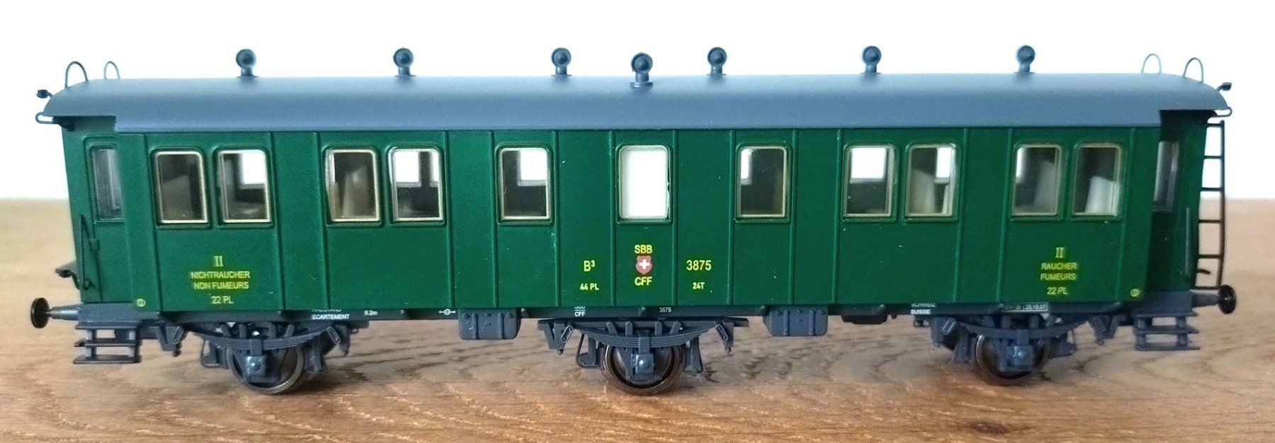 Liliput Modellini di ferrovie: Liliput SBB Oldtimer-Zug 5-teilig DC H0 neu – Nuovo e nell'imballaggio originale da Gipf-Oberfrick venduto da Erbh01 4