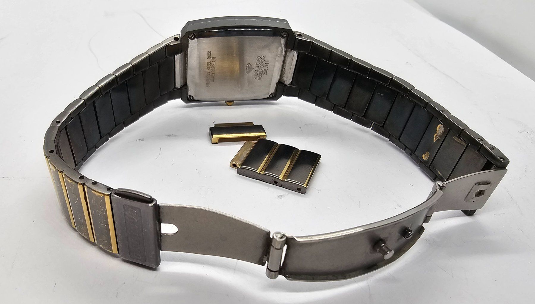 Candino Orologi: Candino Swiss Watch – Usato da Esslingen venduto da Hombi3 3