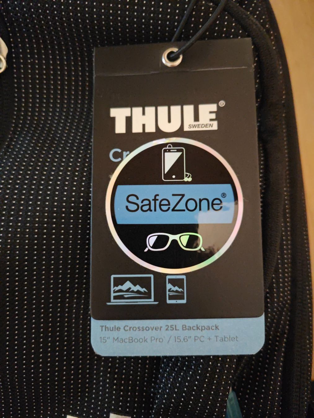 Zaini: Thule Crossover Laptop Backpack Unisex Black Neu – Nuovo e nell'imballaggio originale da Zürich venduto da Nikul 2