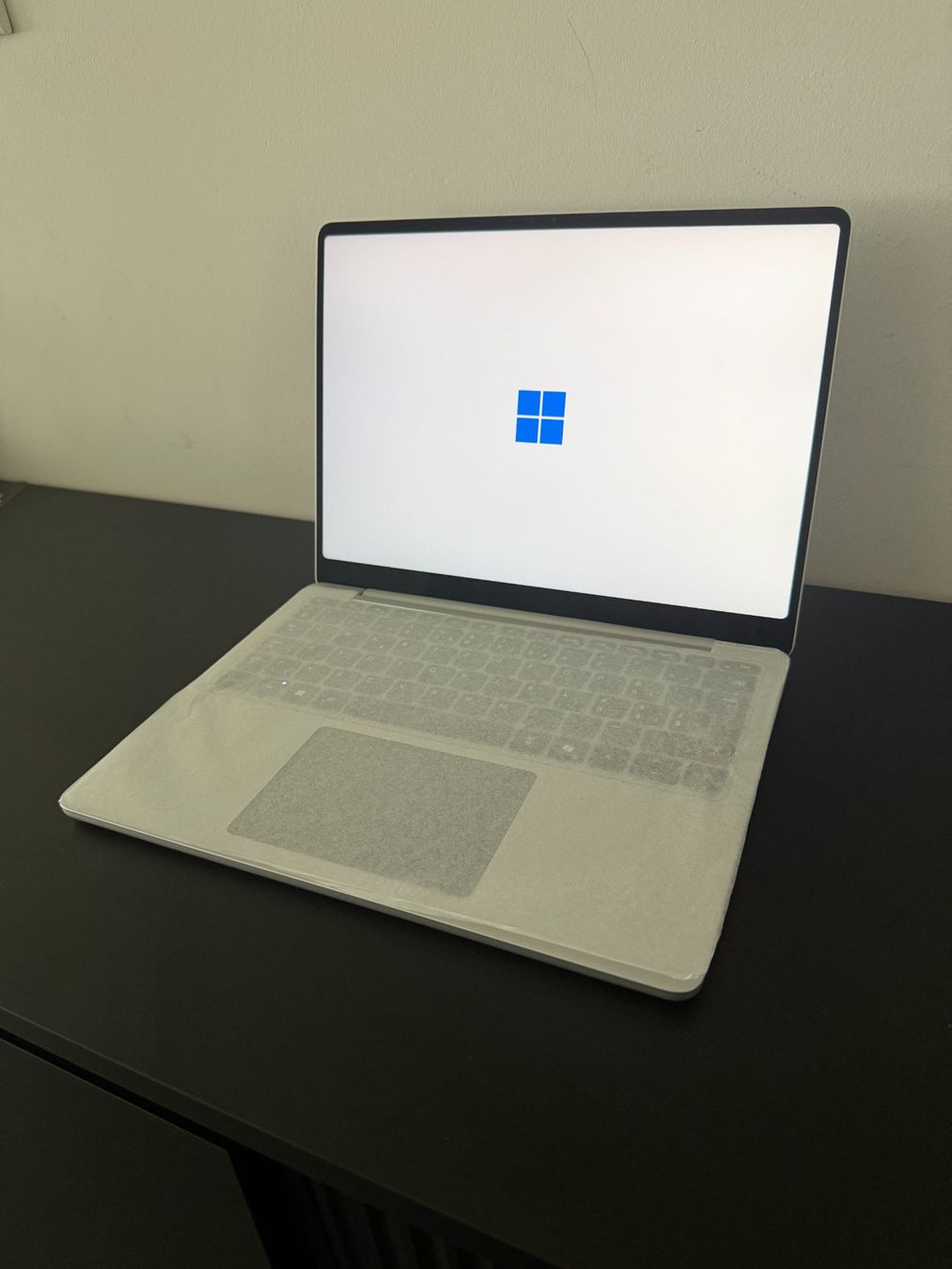 Microsoft Portables: Laptop Microsoft Surface 13" – Neuf (Voir description) à Lugano par pandux24 3