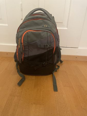 Satch Schulrucksack grössenverstellbar (grün, grau, schwarz)