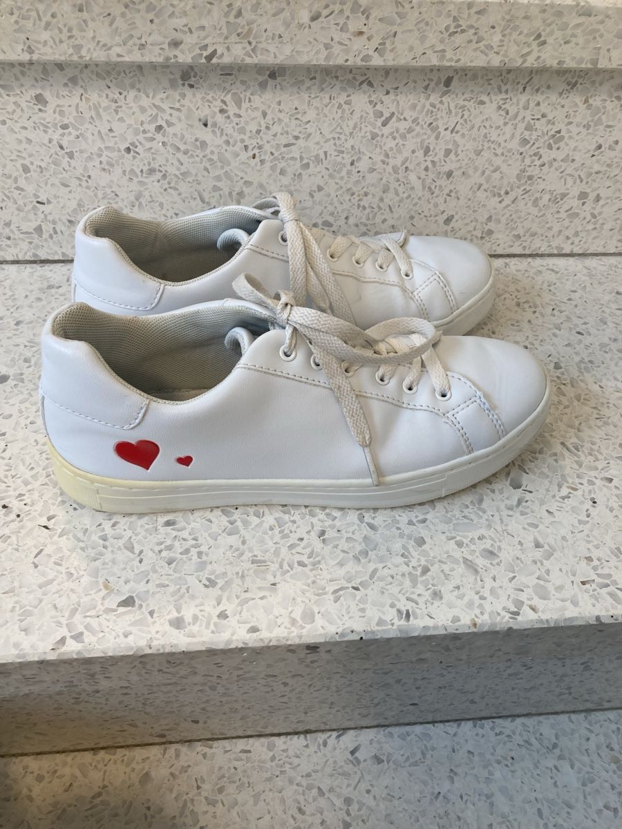 Schuhe für Mädchen: Turnschuhe Gr. 38 – Gebraucht aus Luzern von Aldabema 1