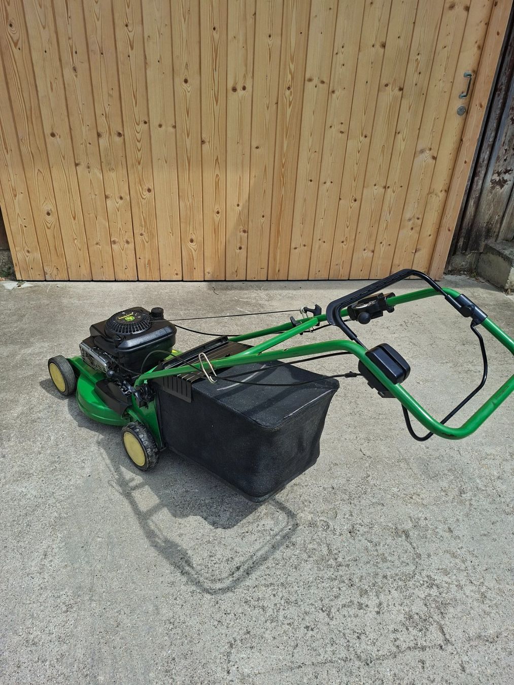 John Deere Tagliaerba: Rasenmäher John Deere R47S mit Radantrieb – Nuovo (secondo la descrizione) da Niederuzwil venduto da Dakitiki 4