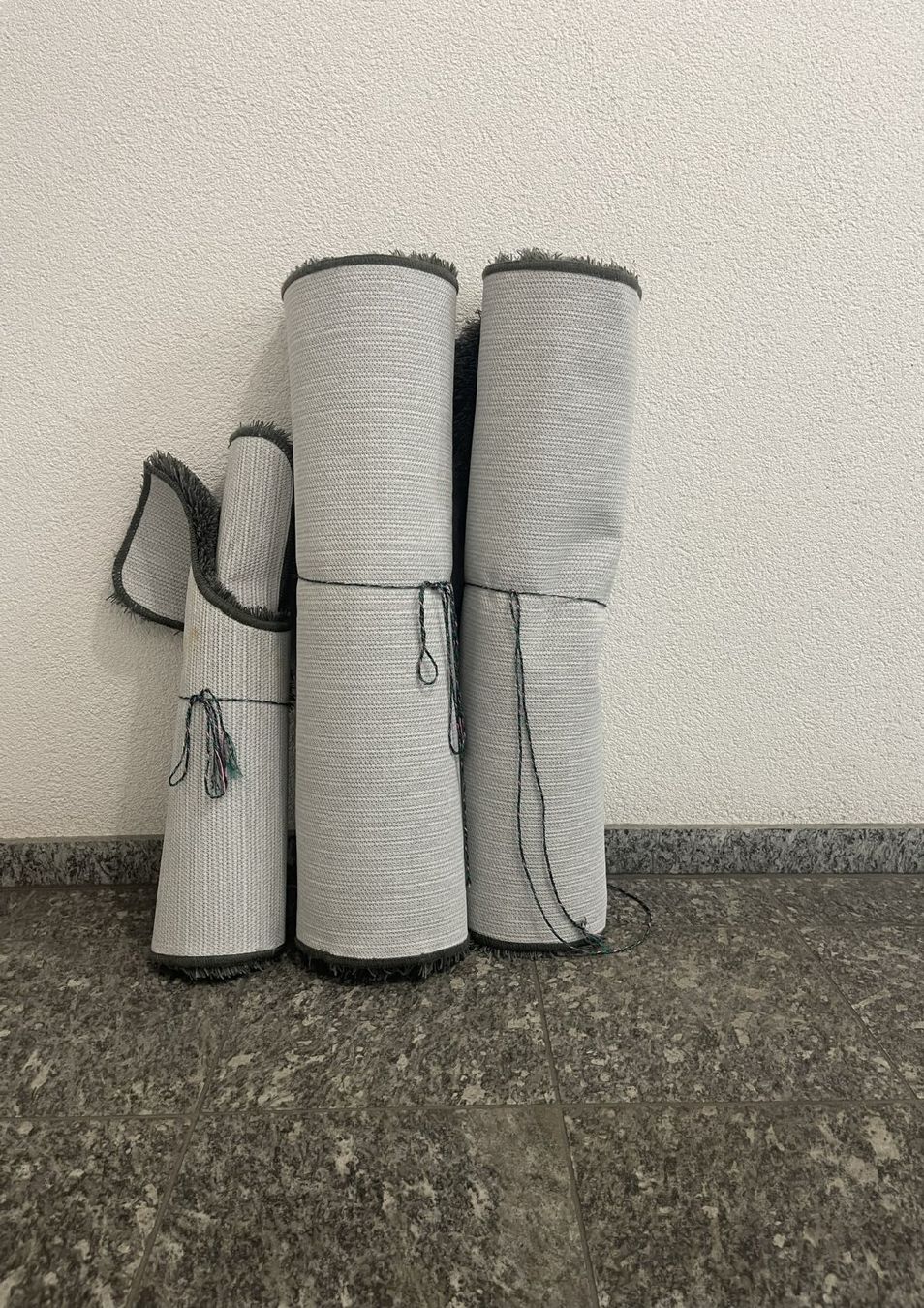 Tapis: Teppich Set Anthrazit/Grau – D'occasion à Degersheim par BA_Degersheim