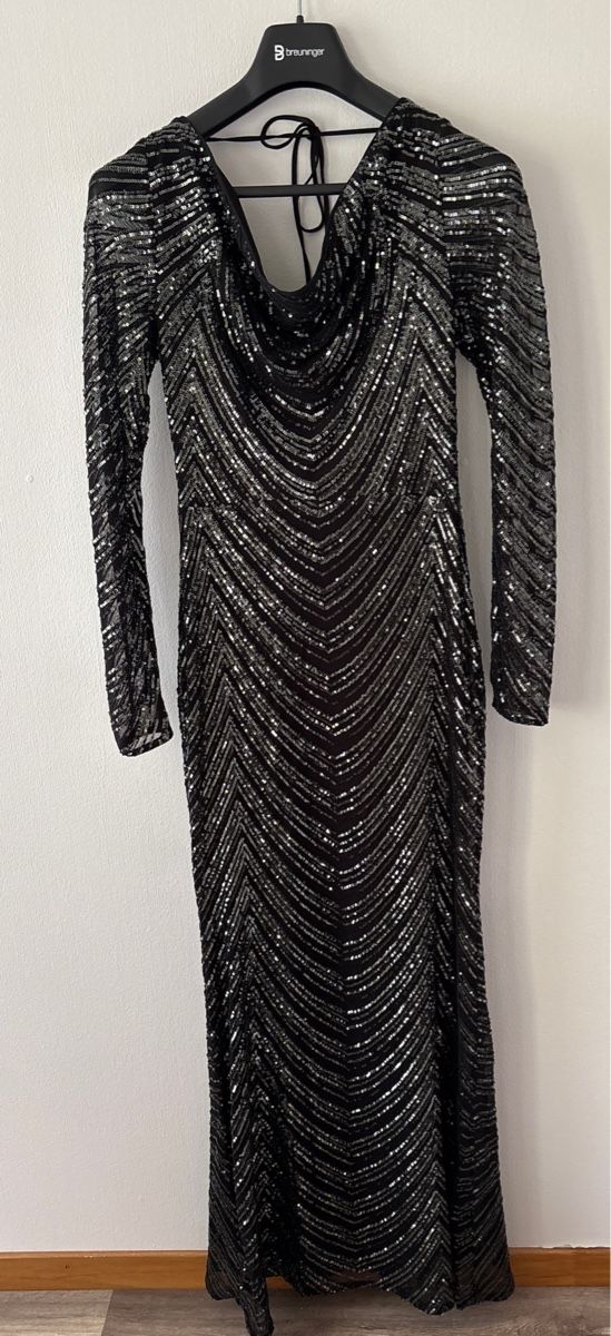 Robes: Langes Abendkleid  – D'occasion à Wiesendangen par ma7_5yqq