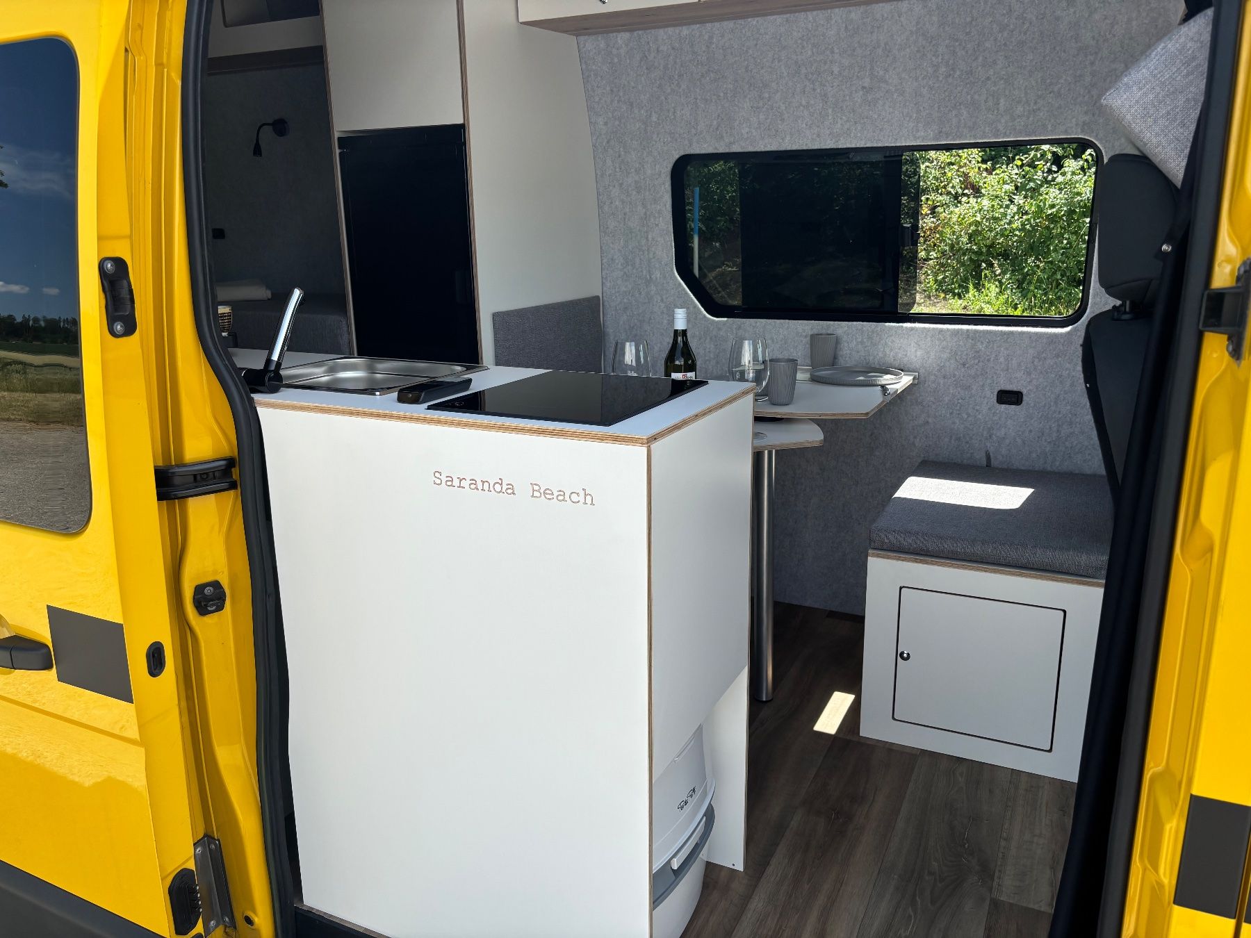 Renault Veicoli da campeggio: Renault Master Saranda Beach Camper Wohnmobil – Usato da Winterthur venduto da CamperBau 1