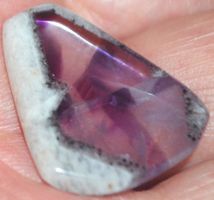 Mineralien L-1008 – Trapiche Amethyst Scheibe ca. 26x21mm