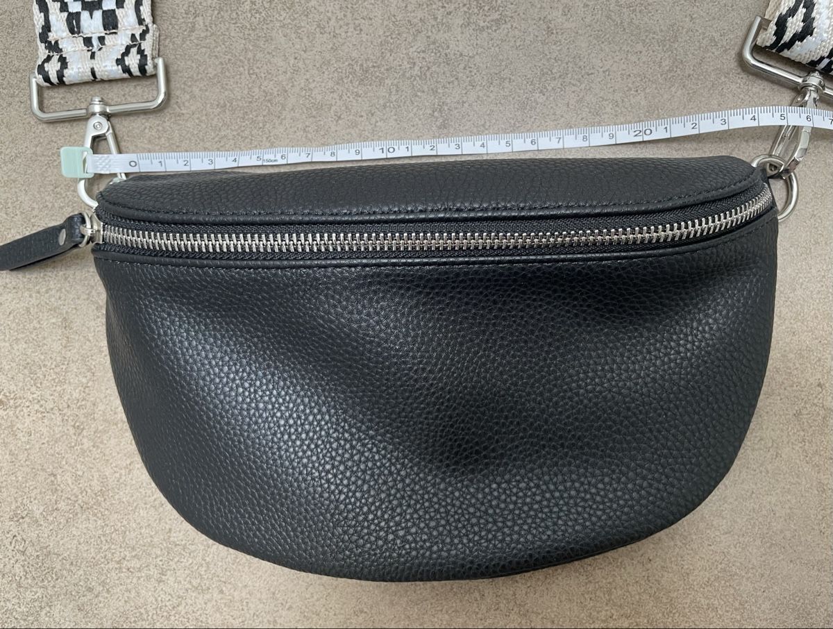 Borse da donna: Gürteltasche schwarz Lederimitat mit Stoffgurt – Nuovo (secondo la descrizione) da Bronschhofen venduto da Sommernacht03 3