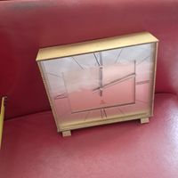 Vintage Tischuhr, 15 Rubis, Quartz Uhrwerk, Top Zustand!