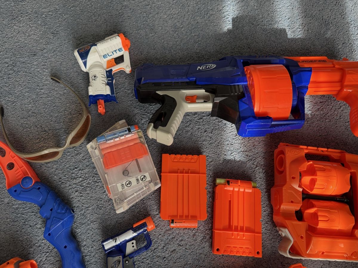 Nerf Jouets: Nerf Blaster Set verschiedene Modelle – D'occasion à Burgdorf par iMarc11 1