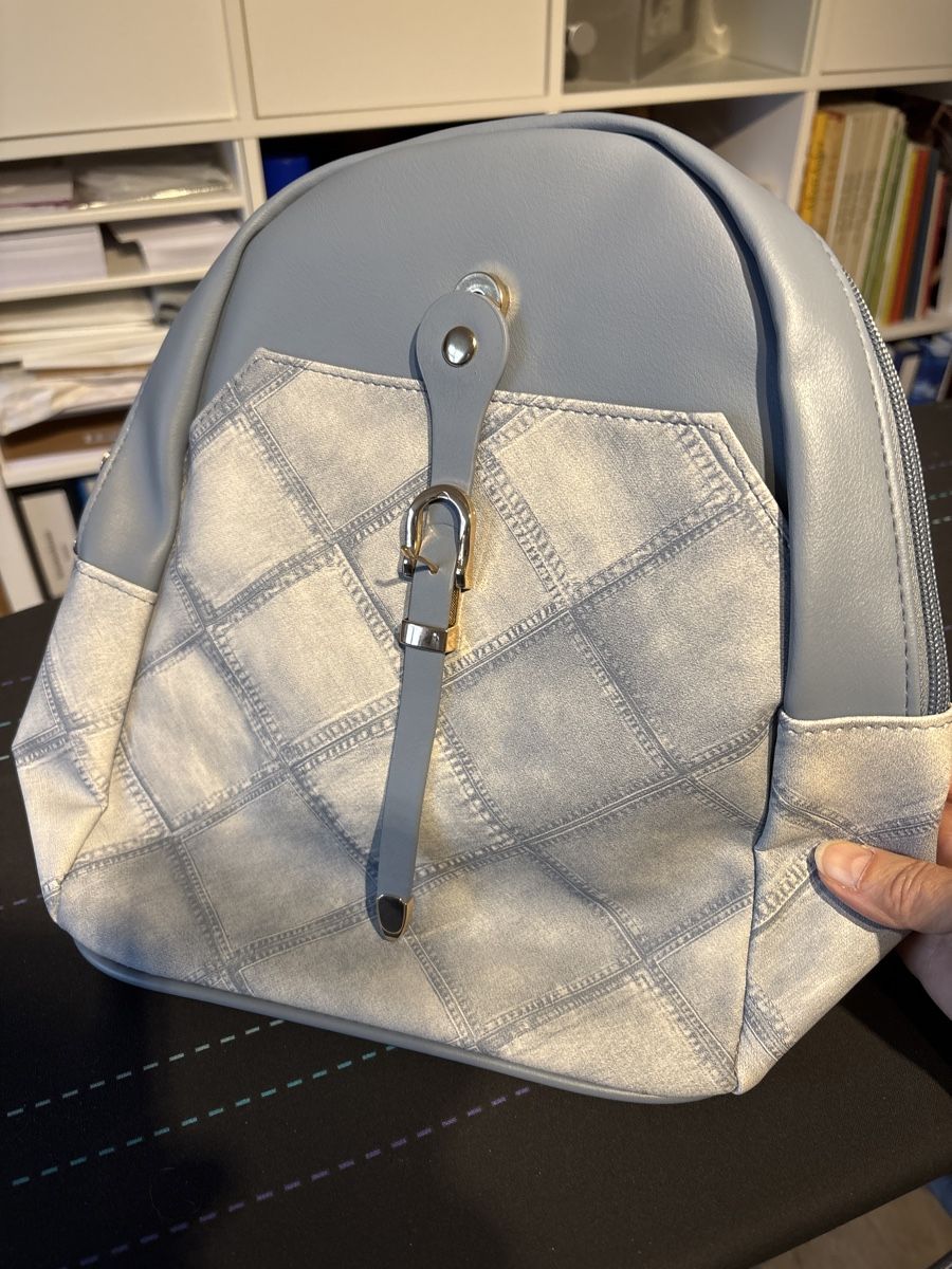Zaini: Modischer Rucksack – Nuovo (secondo la descrizione) da Krattigen venduto da Landado