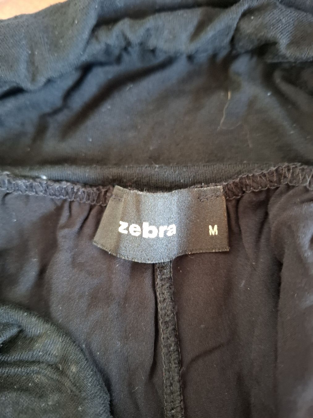 Zebra Pantaloni: Hosen schwarz dünn  Grösse M Zebra – Usato da Zuchwil venduto da bvj_5t82 2