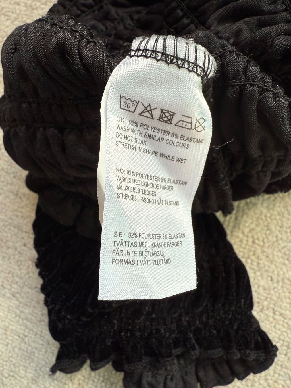 Tops: top " Bik Bok "en smock velours noir – Neu (gemäss Beschreibung) aus Echandens von pepite30 5