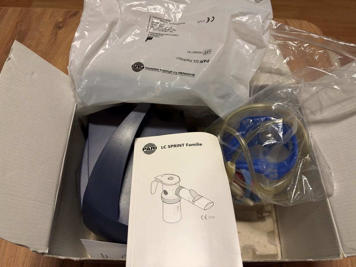 Medizinische Geräte: Inhalationsgerät  – Neu und originalverpackt aus Nottwil von mp05 3