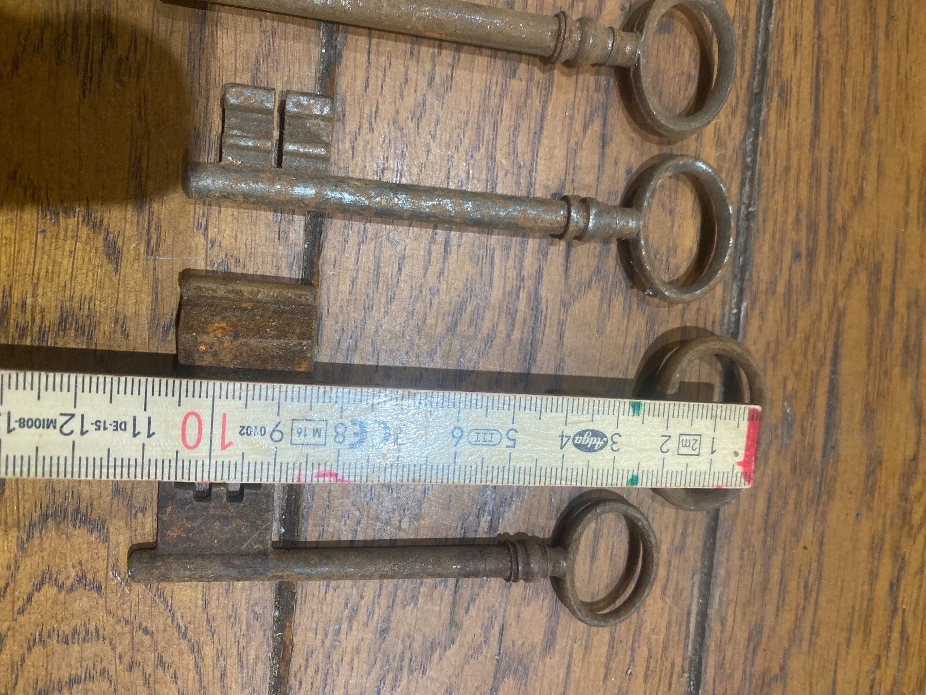 Chiavi: Lot clé clef ancienne 5-12cm W – Usato da Lajoux JU venduto da Briard0 1
