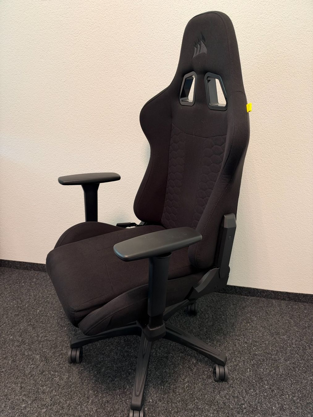 Corsair Stühle: Corsair TC100 Relaxed – Gebraucht aus Haag (Rheintal) von dan_mstvc
