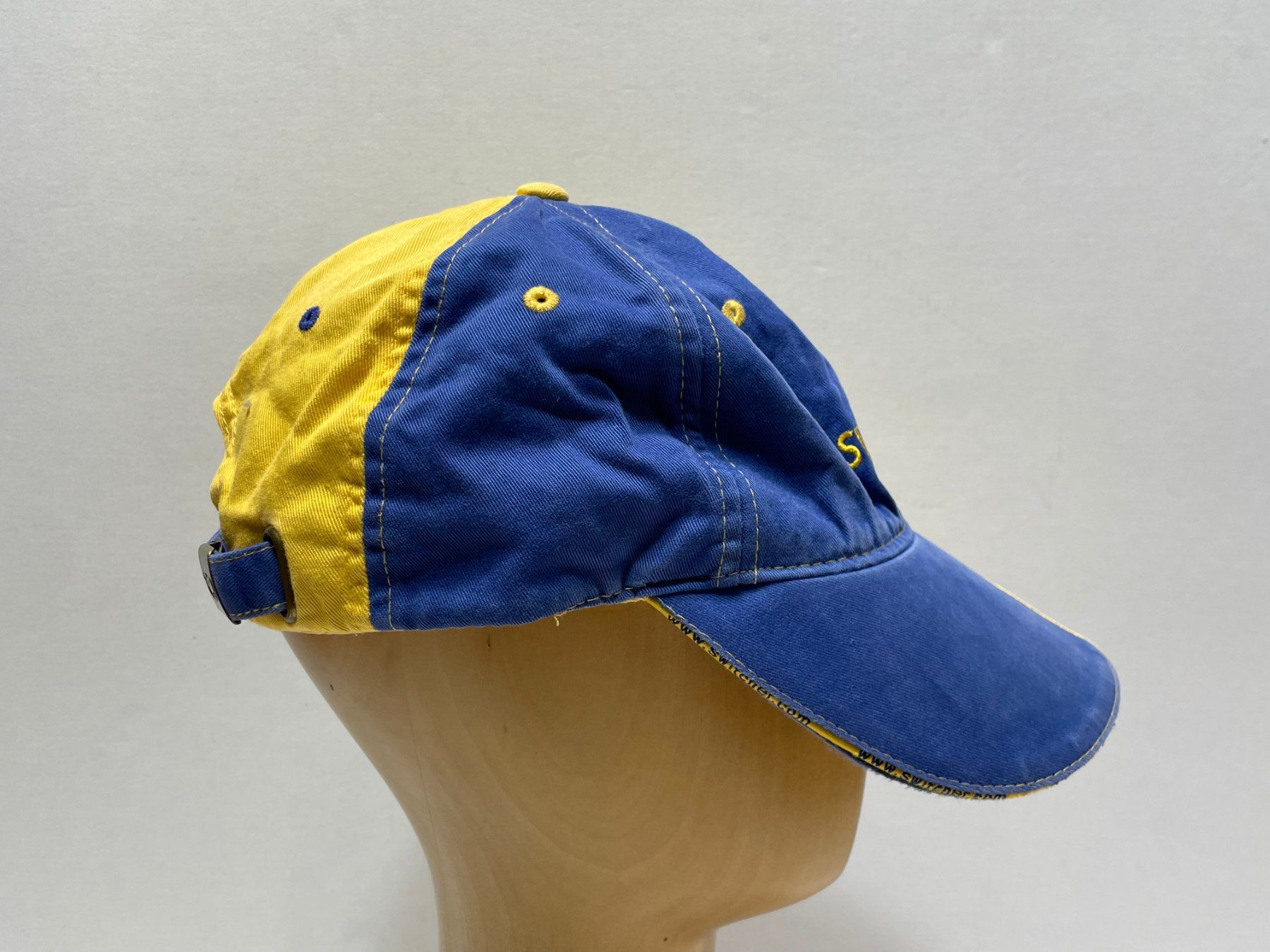 Chapeaux, bonnets & casquettes: Vintage Y2K Switcher Mütze Gr S – D'occasion à Zürich par le_souk 3