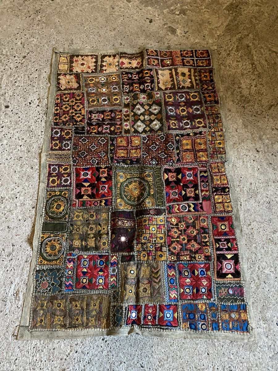 Tutte le decorazioni: Wandbehang aus Indien – Usato da Zimmerwald venduto da Holzdata1