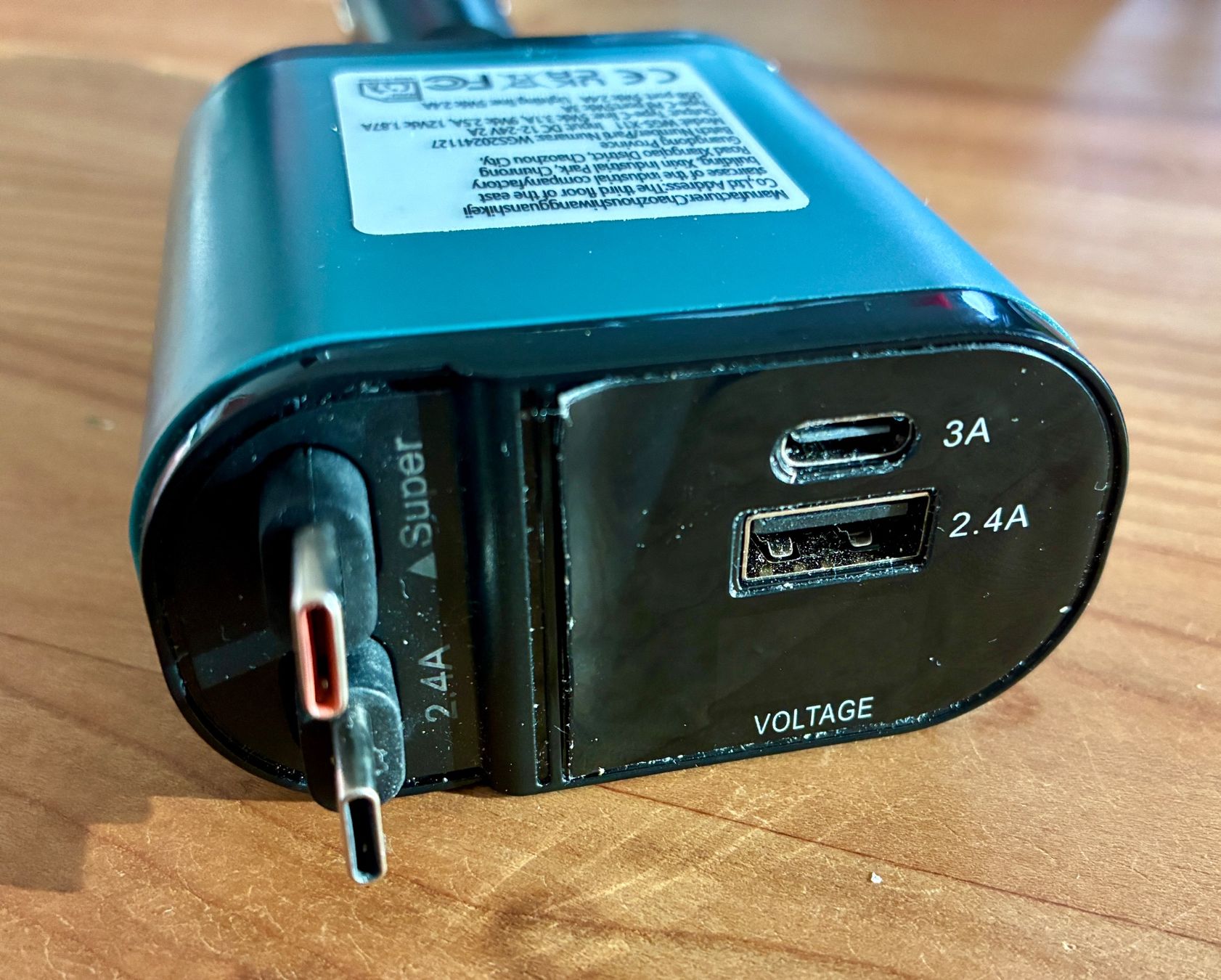 Caricabatterie: Kfz Ladegerät USB-A USB-C 2.4A 3A mit Kabel – Usato da Zürich venduto da tersus1981 2