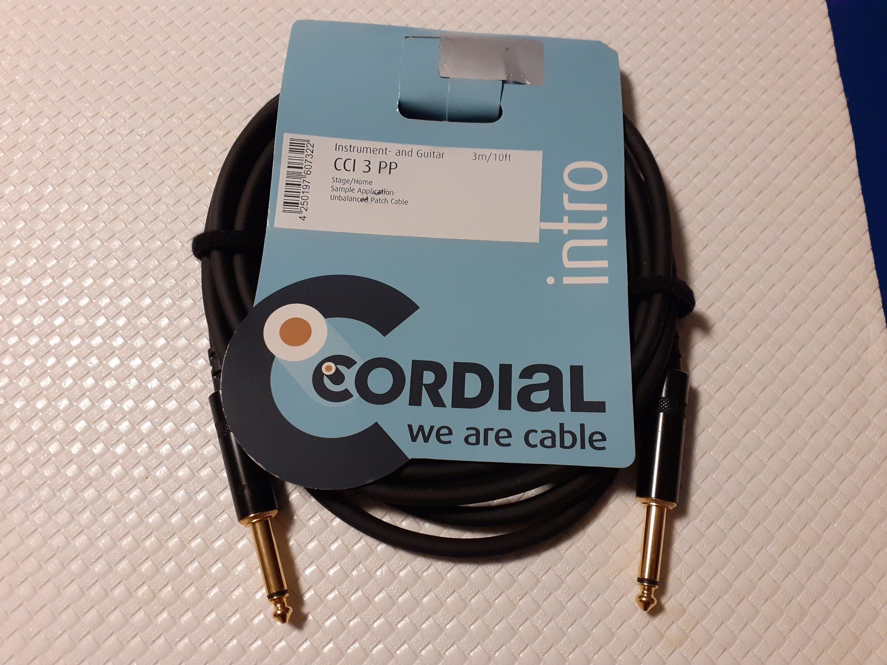 Cavi: New Cordial CCI 3 PP 3m Instrument Cable – Nuovo e nell'imballaggio originale da Torgon venduto da Guitar223