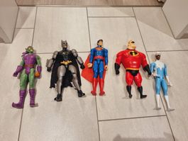 5 Superhelden Figuren Batman Superman Mr. Incredible