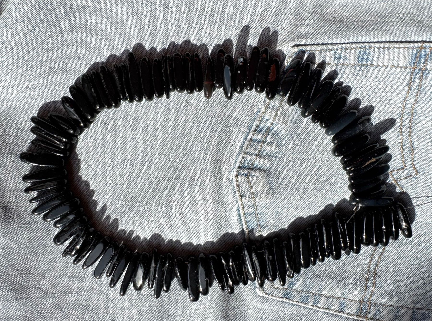 Catenine: schwarzer Obsidian   vulkan.   Strang   wild - schön - top – Nuovo e nell'imballaggio originale da Leuggern venduto da gemshow 4