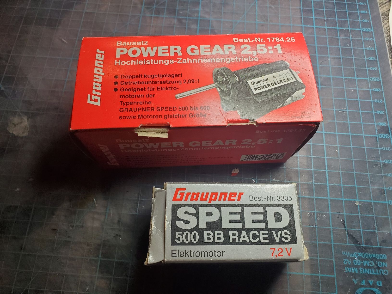 Graupner RC Kits de montage: Graupner Speed 500 BB, Power Gear 2,5:1 – Neuf avec emballage d'origine à Hausen AG par Lothar64
