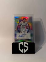 2023-24 Topps Finest UCC Federico Valverde Refractor Auto