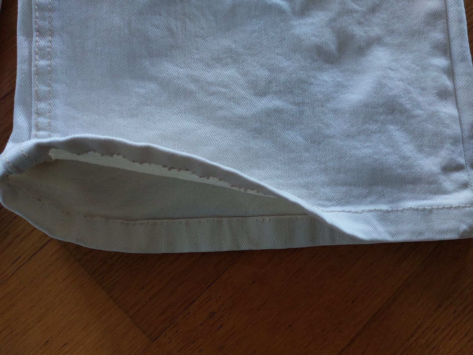 Mango Jeans: MANGO Damen Jeans weiss Grösse 36 – Usato da Horgen venduto da prinza 4