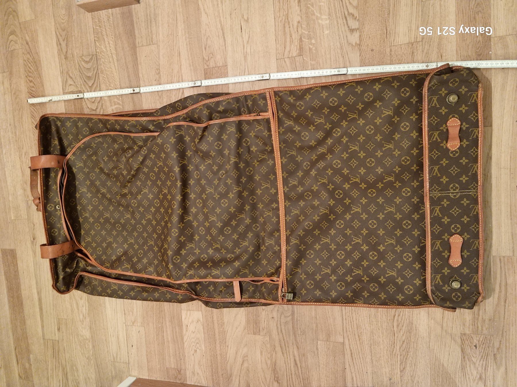 Louis Vuitton Valigie: Reise Anzugkoffer Louis Vuitton – Usato da Zürich venduto da Big 2