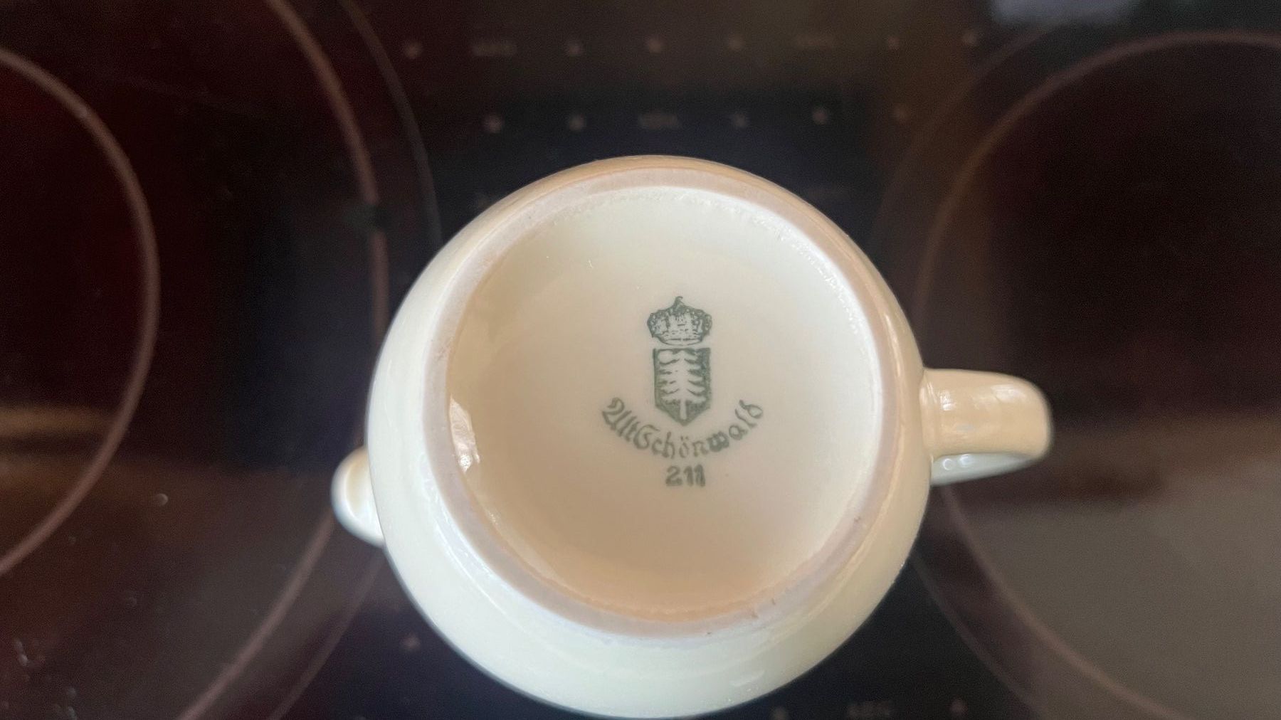 Carafes: Rahmkrug, hellbeige, neuwertig, Top Zustand – D'occasion à Schübelbach par Dolly990_2 3