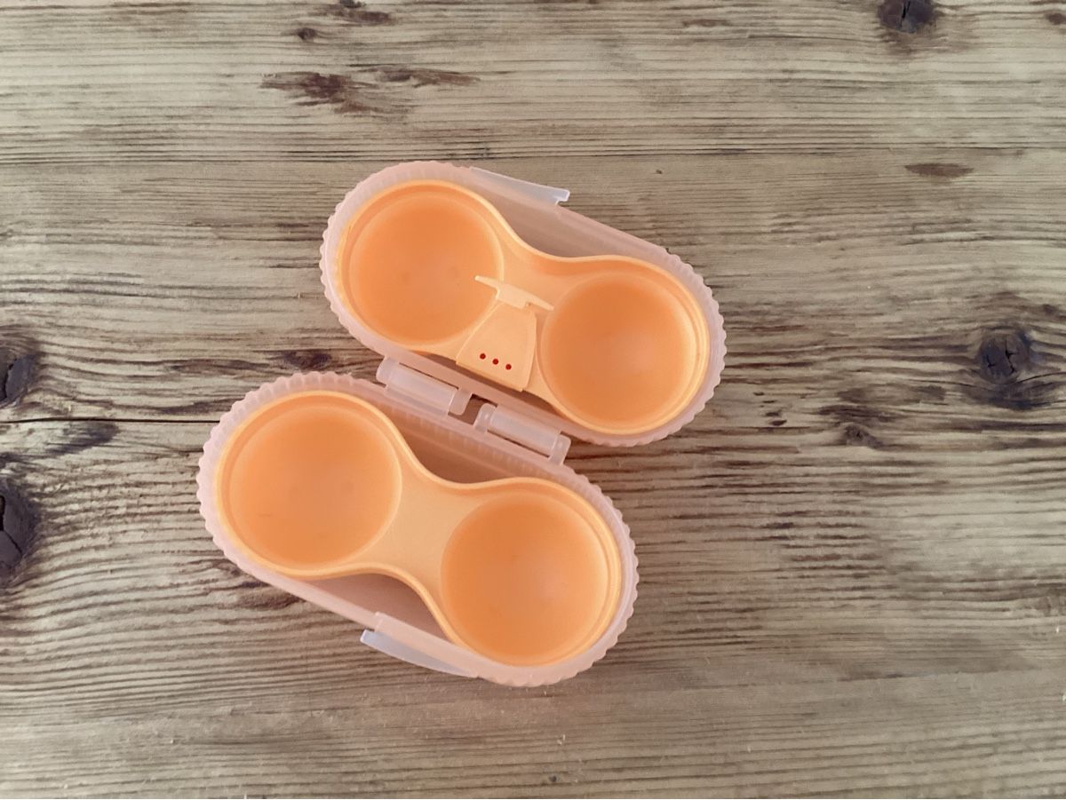 Tupperware Contenitori & Simili: Tupperware Picknick- Eierbox  – Usato da Wassen UR venduto da SABDOM