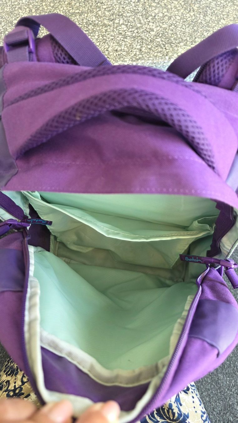 Satch Borse & Zaini: Satch Rucksack violett – Usato da Niederhasli venduto da RTL2014 5