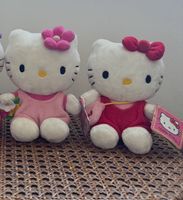 HELLO KITTY 🎀 💐 Lot de 2 peluches NEW!
