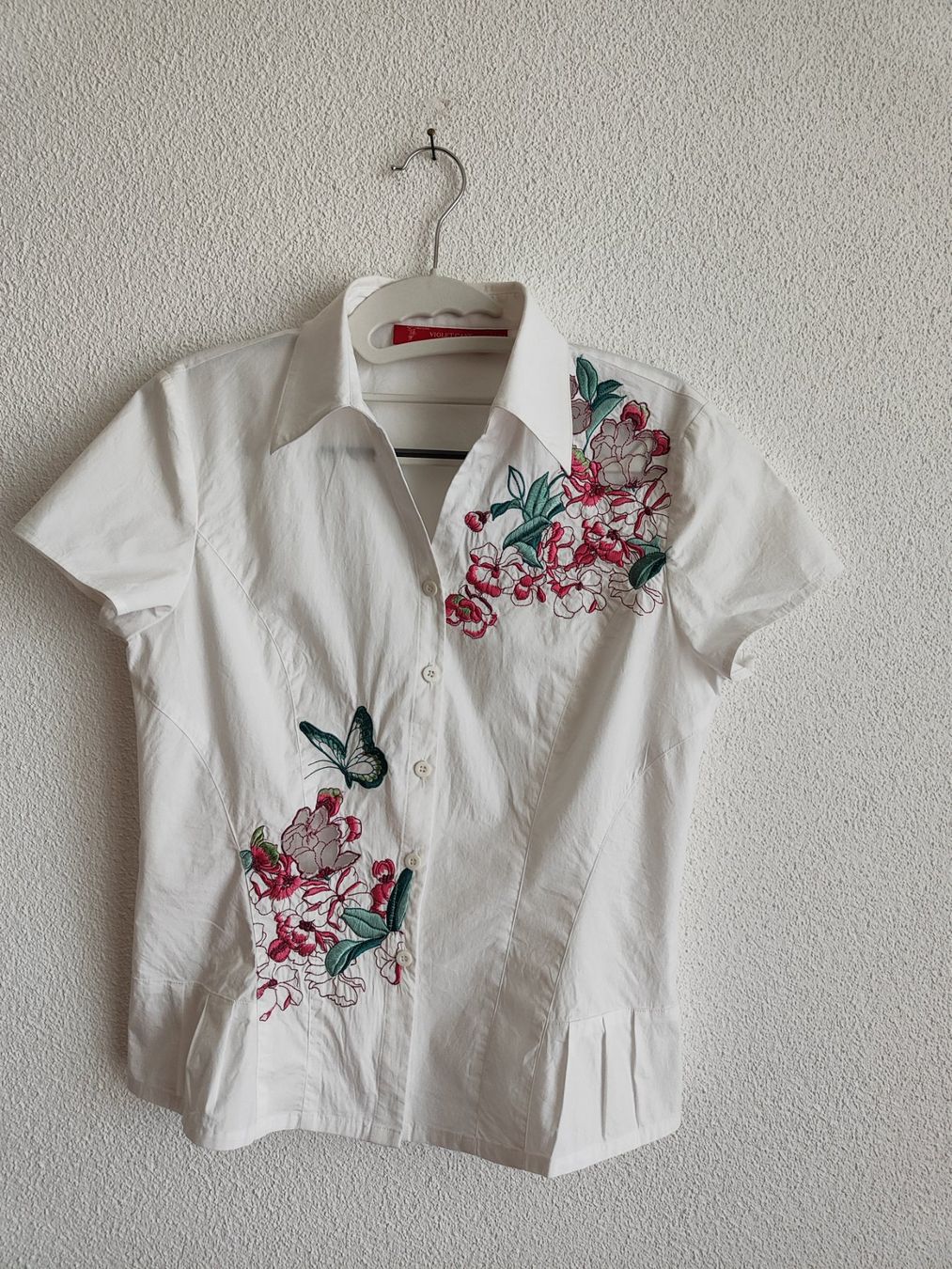 Camicette: Damen Bluse weiss, Neu, blumenbestickt – Nuovo (secondo la descrizione) da Ruetihof venduto da Sunny-Summer 1