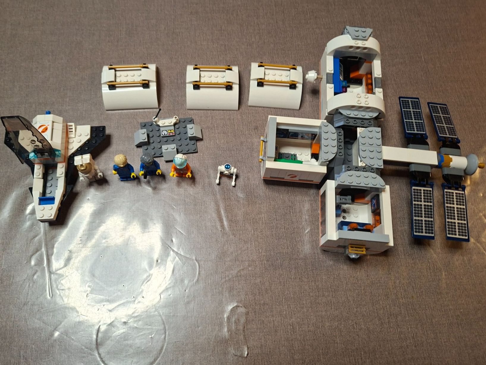 Lego Kit di costruzioni: Lego City - Navette Spatiale Exploration - Modèle 60227 – Usato da Montmollin venduto da islachat 3