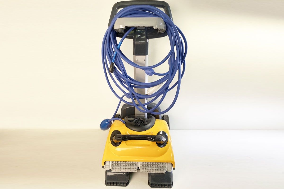 Dolphin Accessori per Piscine: Poolroboter Poolreiniger Bodenreiniger Dolphin W20 – Usato da Ballwil venduto da ClassicGallery