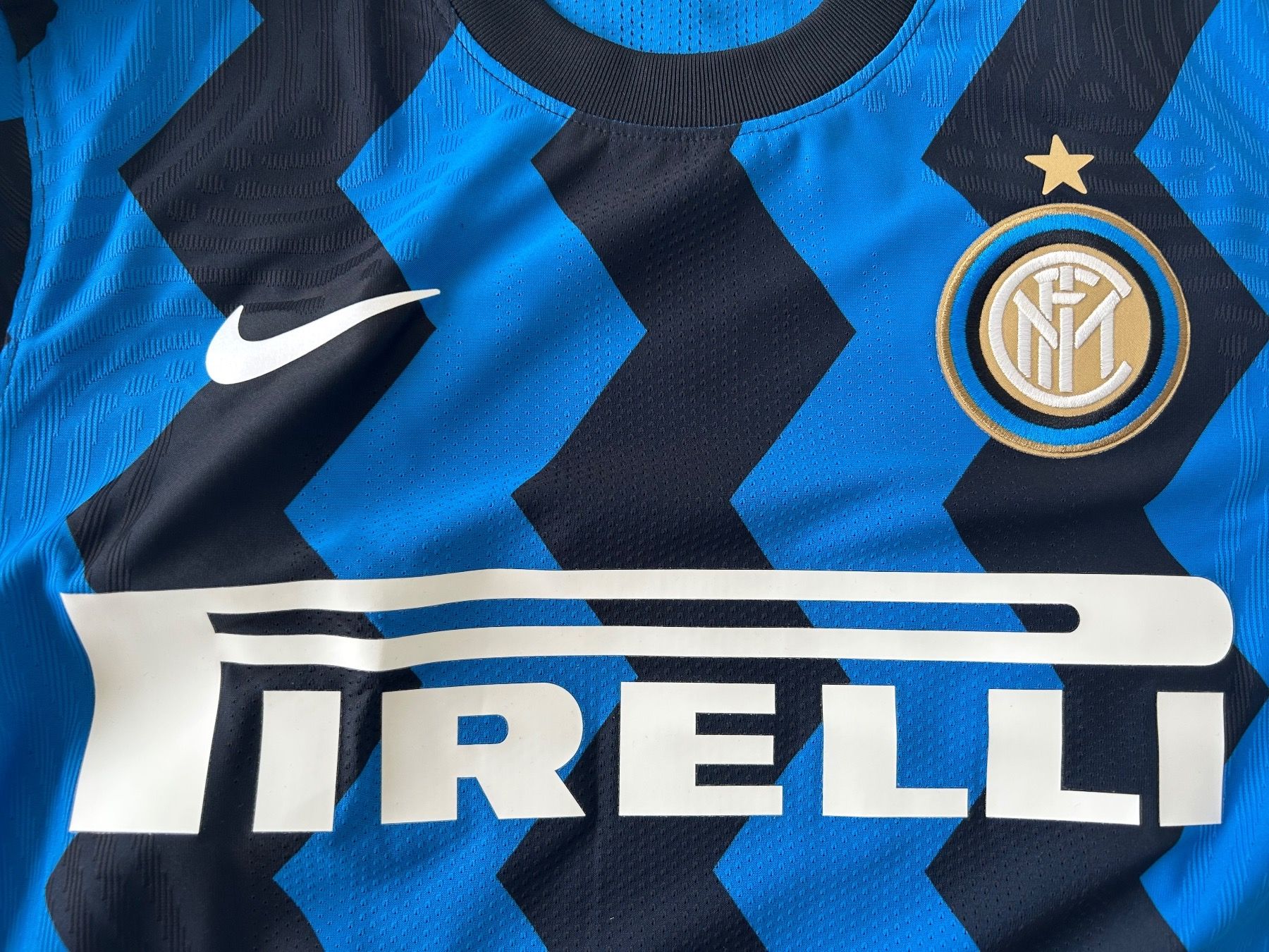 Nike Canottiere & Pantaloni: Inter milan maillot Nike officiel – Usato da Sion venduto da tchana77 1