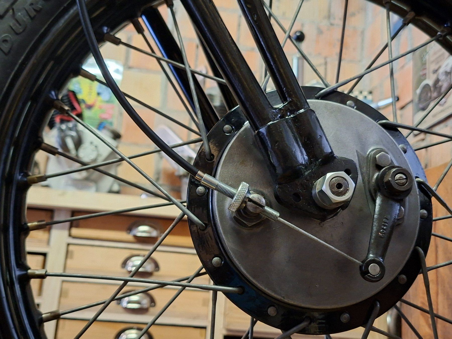 Royal Enfield Strada: Royal Enfield Model G180 1000cc V Twin – Usato da Haslen GL venduto da elrockero 9