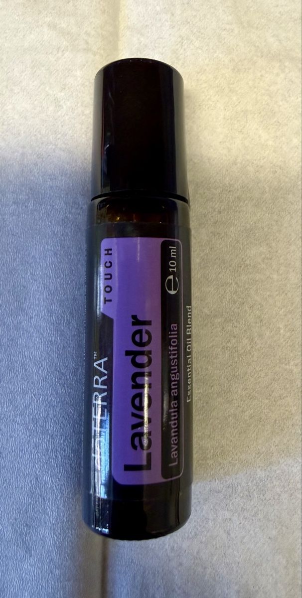 Doterra Huiles essentielles: doTERRA Lavender Touch 10ml neu – Neuf avec emballage d'origine à Flumenthal par Riel74