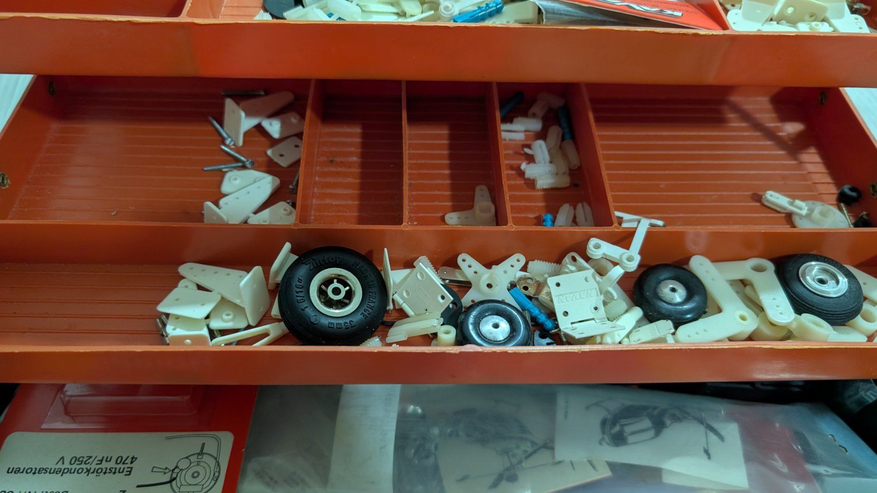 RC Kits de montage: Diverses RC Material – D'occasion à Rohrbach par Zidane6 2