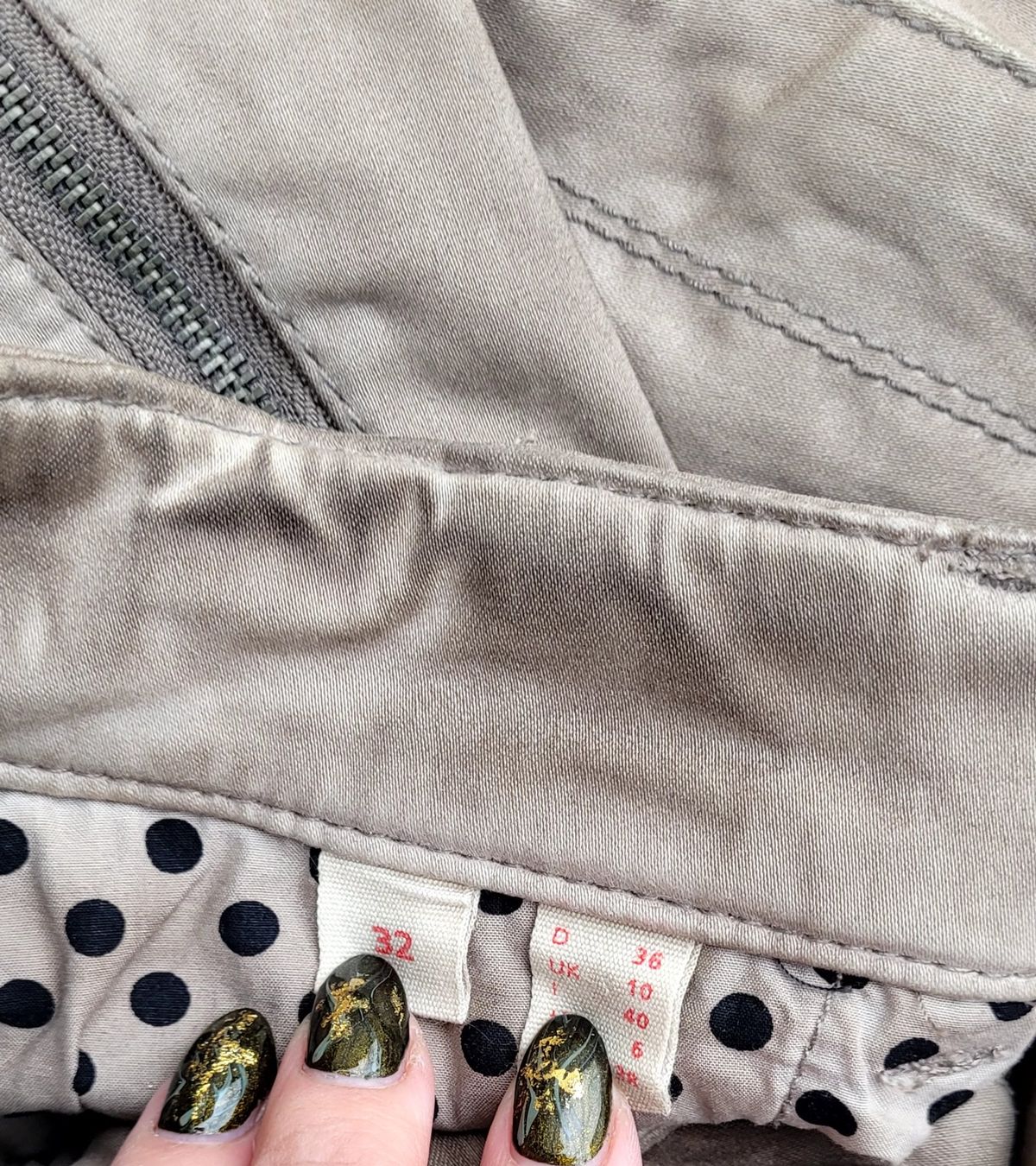 Esprit Hosen: lässige Hosen von Esprit Gr. 36 / 32 – Gebraucht aus Füllinsdorf von Sunnebliemli7 4