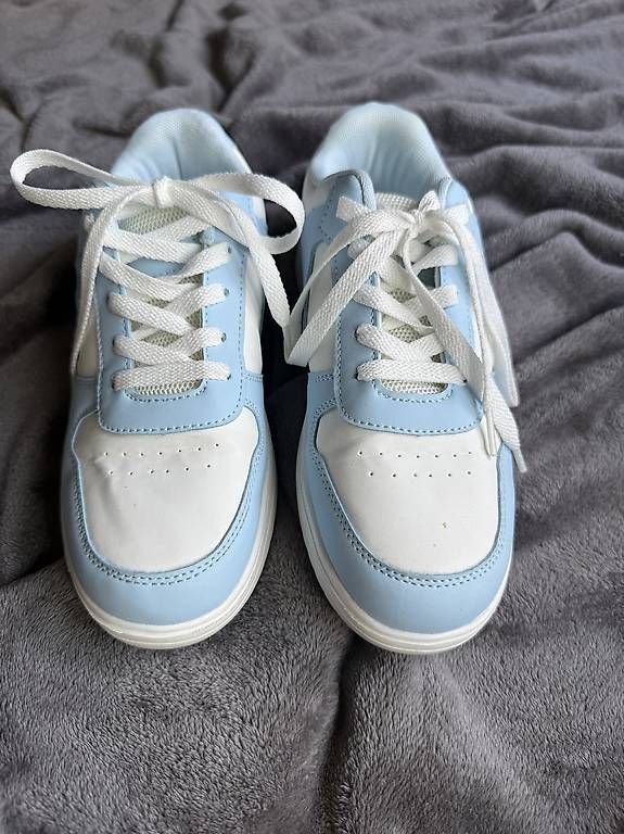 Shein Scarpe da uomo: Chaussure basse – Usato da Aigle venduto da Saracristiana