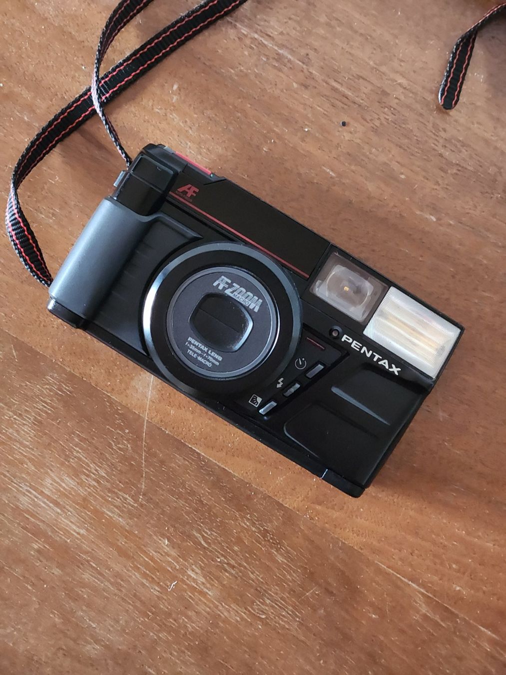 Pentax Fotocamera: Pentax Zoom 70 – Difettoso da Oberwil b. Zug venduto da adi_r8nm 1