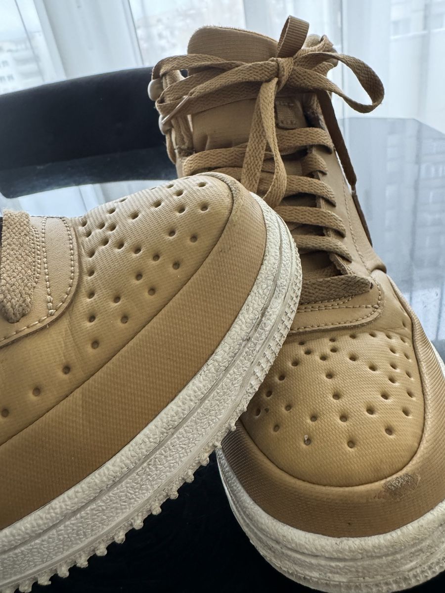 Nike Scarpe per ragazzi: Nike Sneaker Gr. 40.5 beige Herbst – Usato da Thun venduto da mama2007 3