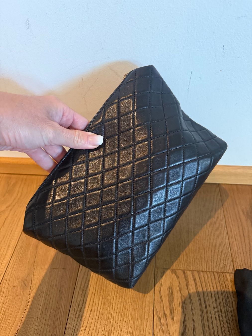 Saint Laurent Taschen für Damen: Orig. Saint Laurent Pouch Clutch Kosmetik – Neu (gemäss Beschreibung) aus Wallisellen von Aboutfashion 4
