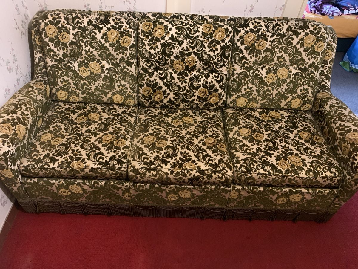 Divani: Canapé lit et fauteuils vintage – Usato da genève venduto da MICHOR