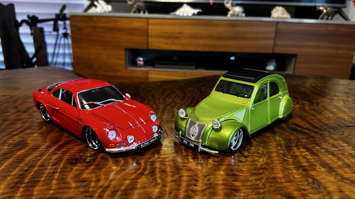 Maisto Modellautos: Alpine 1600s et 2cv tuning maisto 1:18 – Gebraucht aus Collonges von 2D_Collector