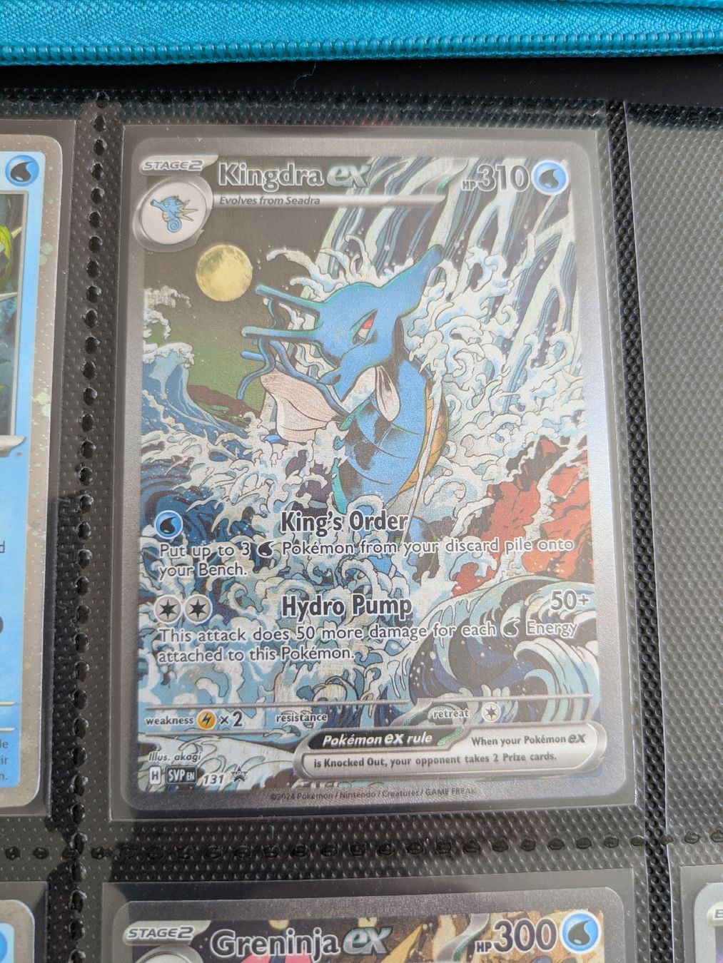 Pokémon Carte collezionabili: Kingdra, Greninja + Kingambit Promo Reihe  – Nuovo (secondo la descrizione) da Hochdorf venduto da NoctisCaelum 1